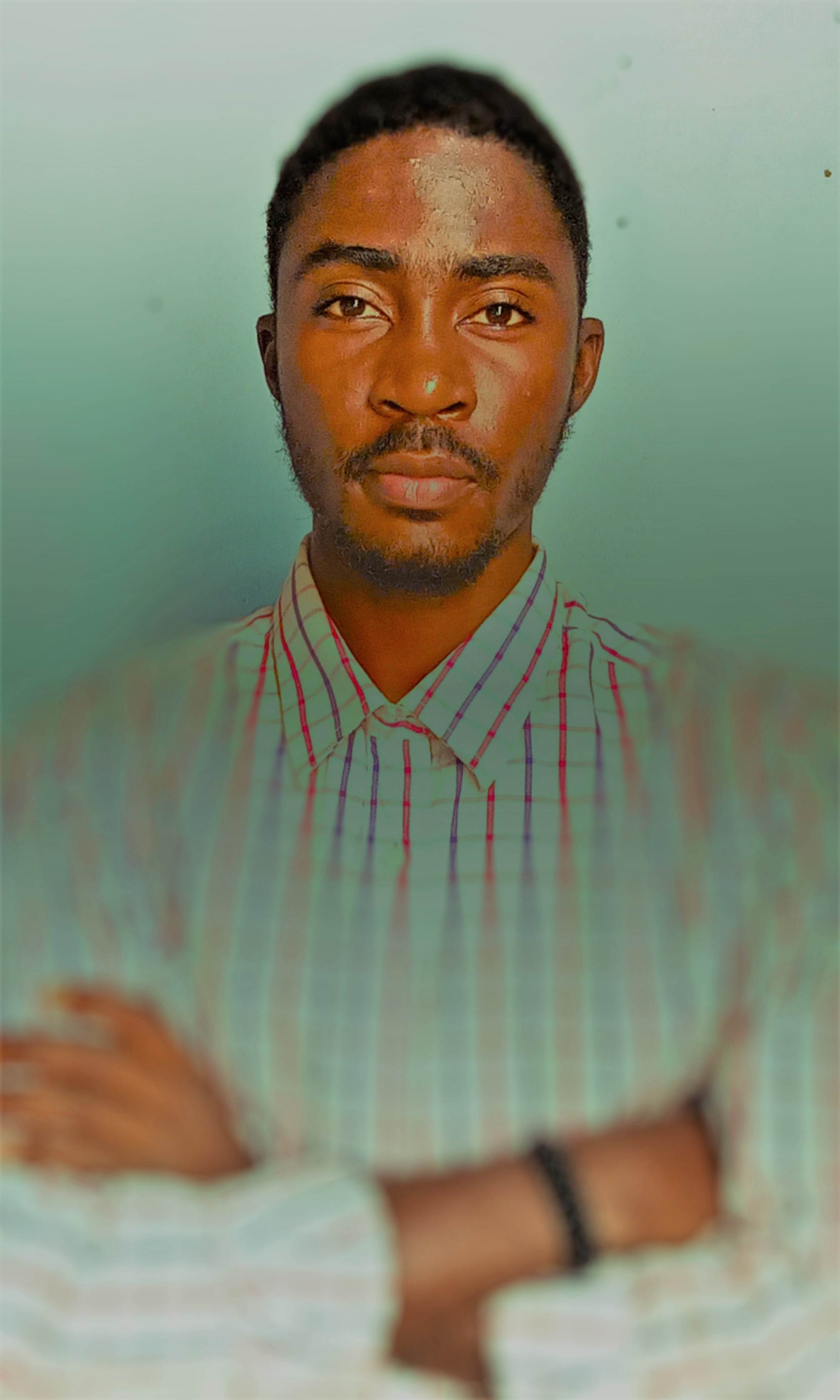 Portrait of Dexter NJIE Jr, General Manager of Kaevor Cloud